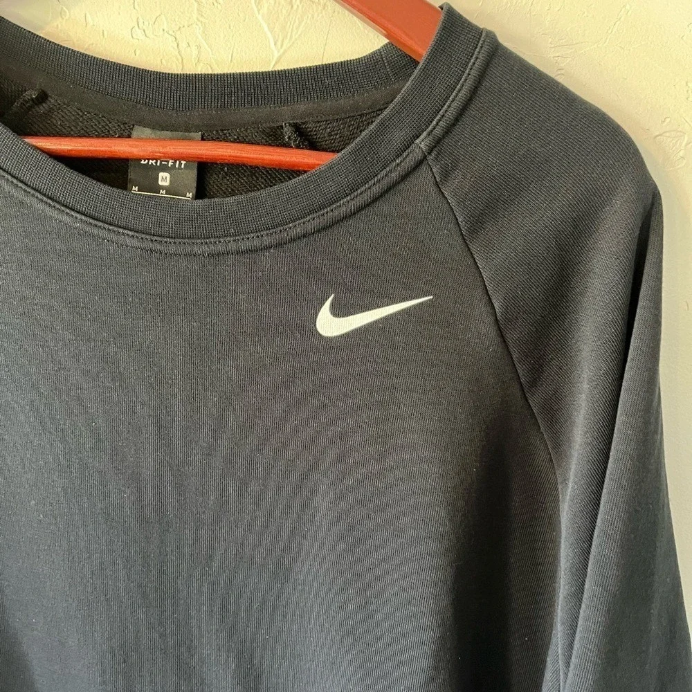 Nike Dri-Fit Side Slit Crewneck Black Women's‎ Sweatshirt